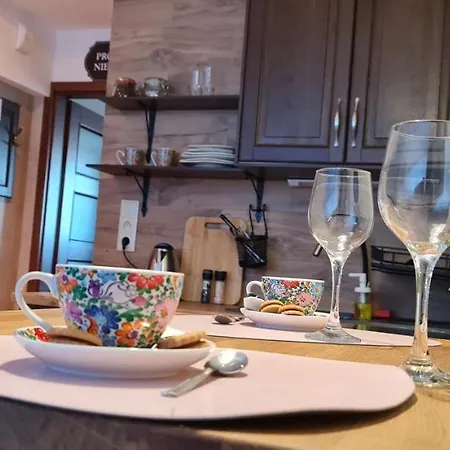 Mysliwska 5a * カルパッチ